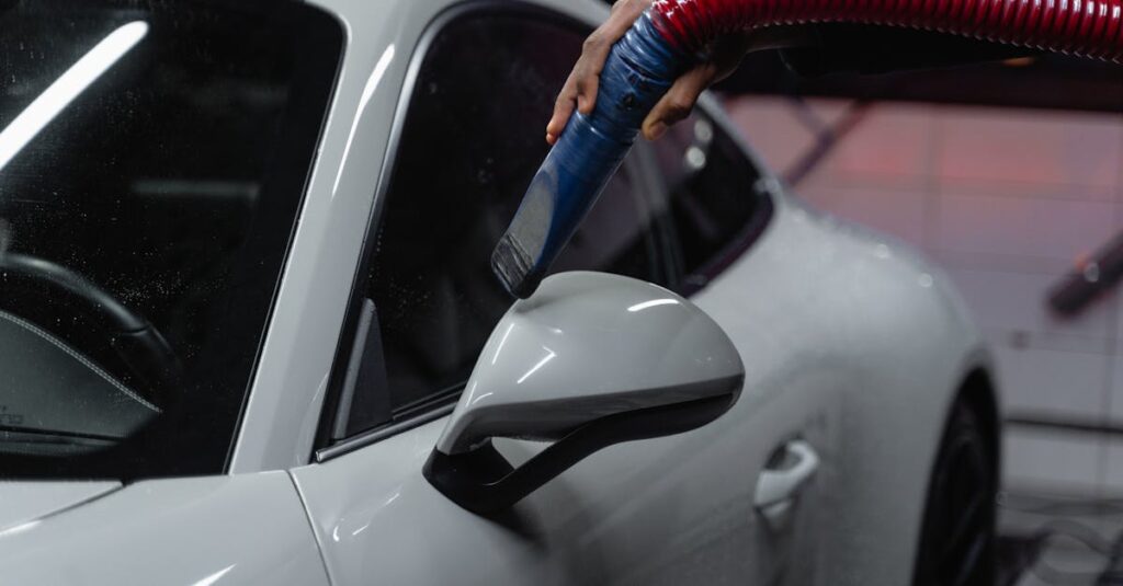 découvrez notre service professionnel de suppression de rayures sur pare-brise, garantissant une visibilité optimale et un retour à l'état neuf de votre véhicule. optimisez votre sécurité routière en éliminant rapidement les imperfections du verre.