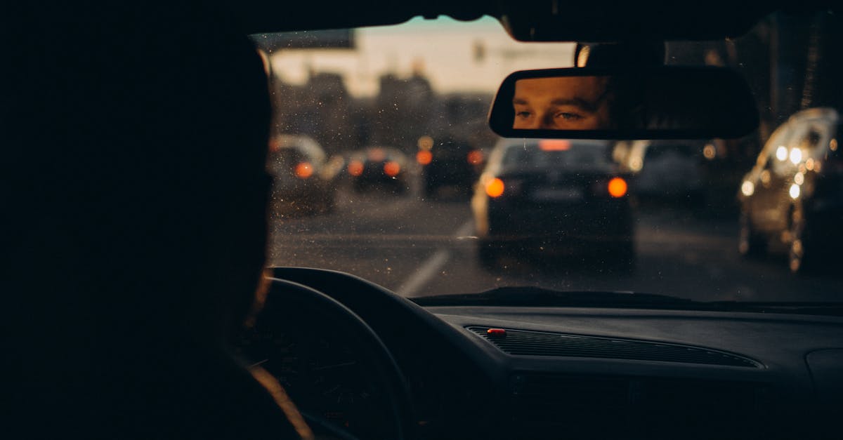 découvrez nos services de remplacement de pare-brise, offrant sécurité et qualité. nous utilisons des matériaux certifiés pour garantir votre confort et votre visibilité sur la route. contactez-nous pour un devis rapide et profitez d'un service professionnel et rapide.